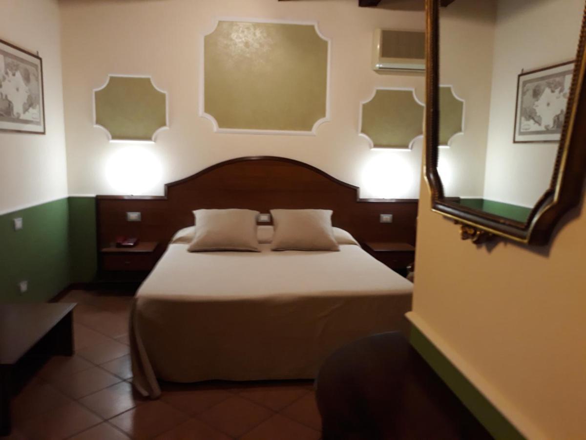 Hotel Cavour - Verona — Foto 2